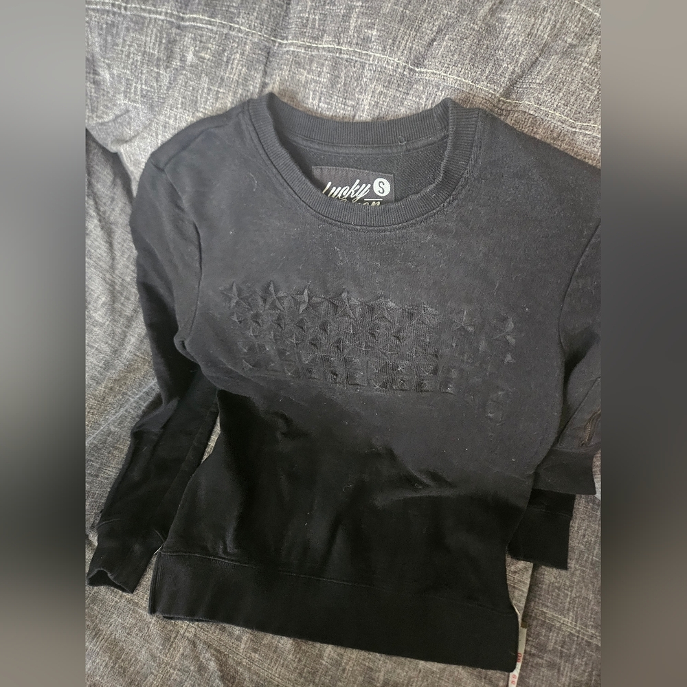 Lucky Seven Black Sweatshirt. Small